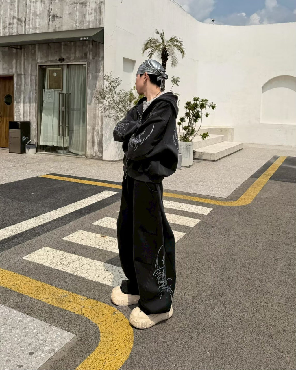 圖騰 07水洗彎刀棉長褲