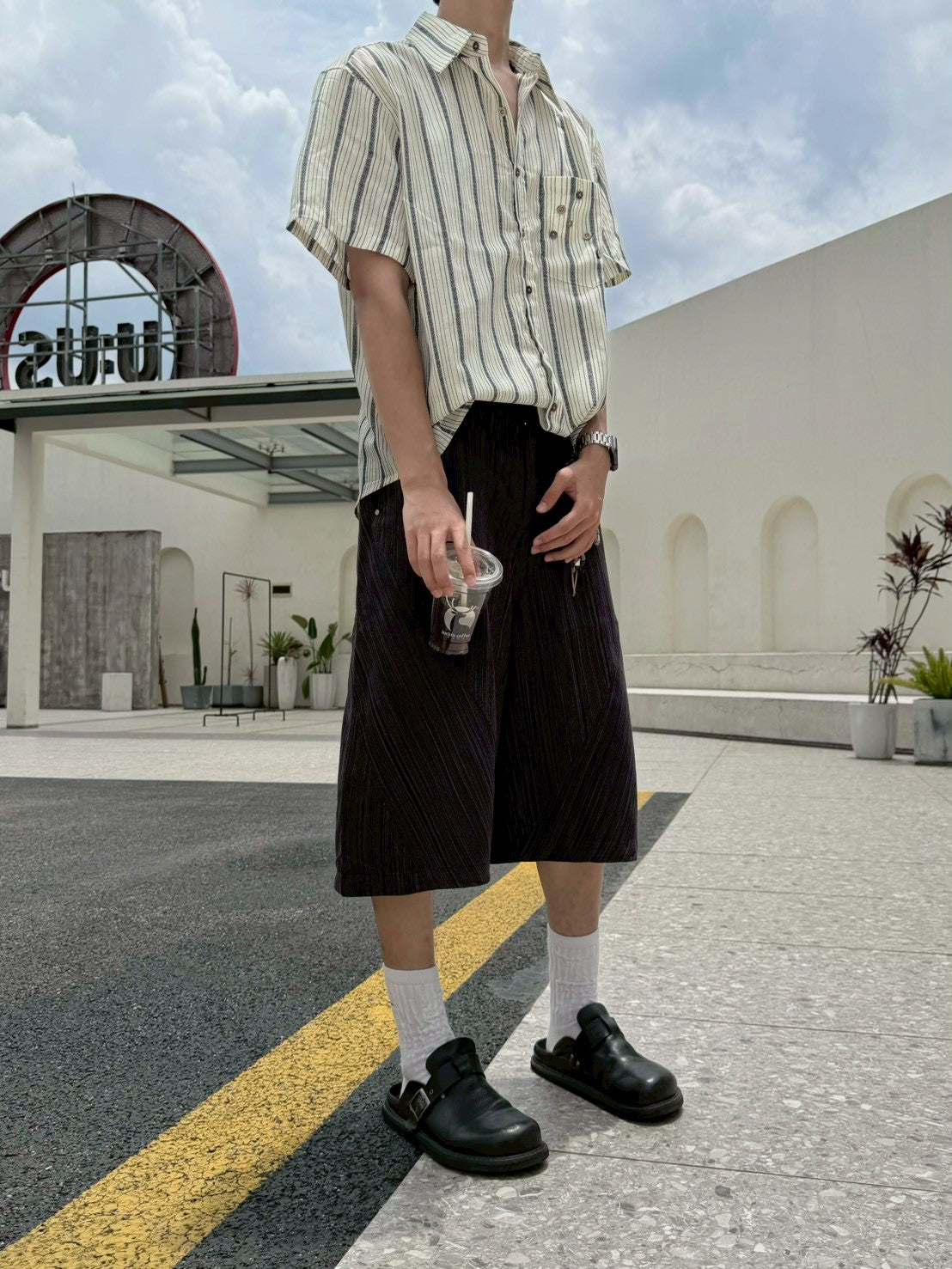 斜條拼接七分褲