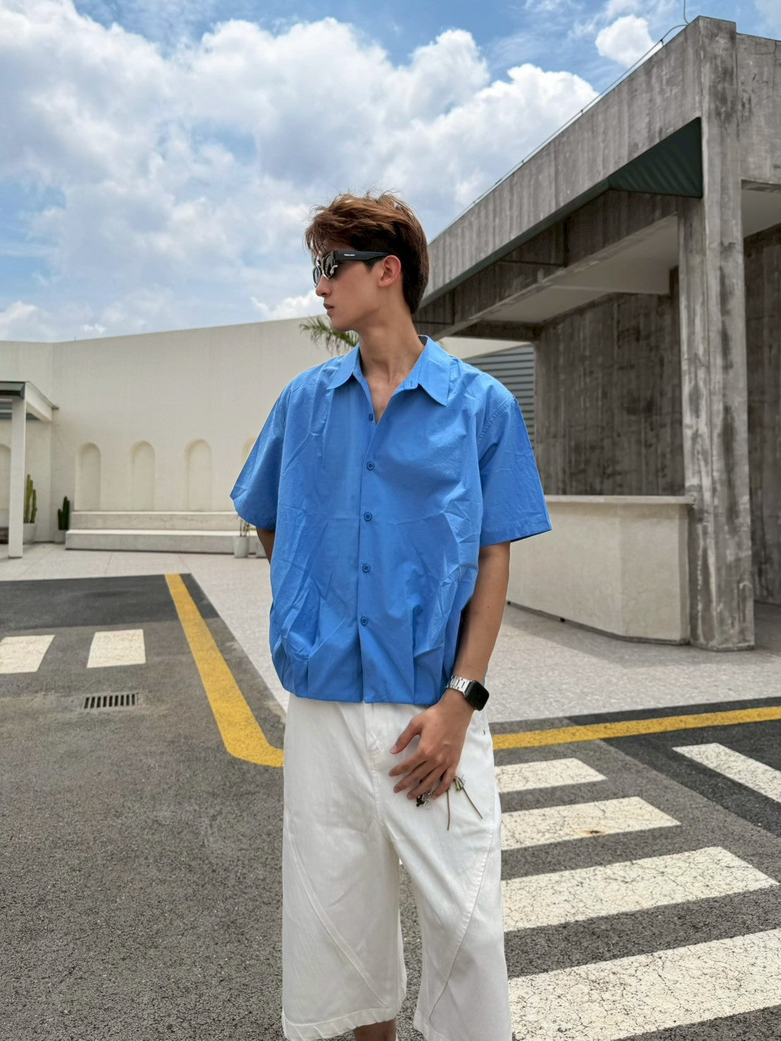下直打褶短袖襯衫
