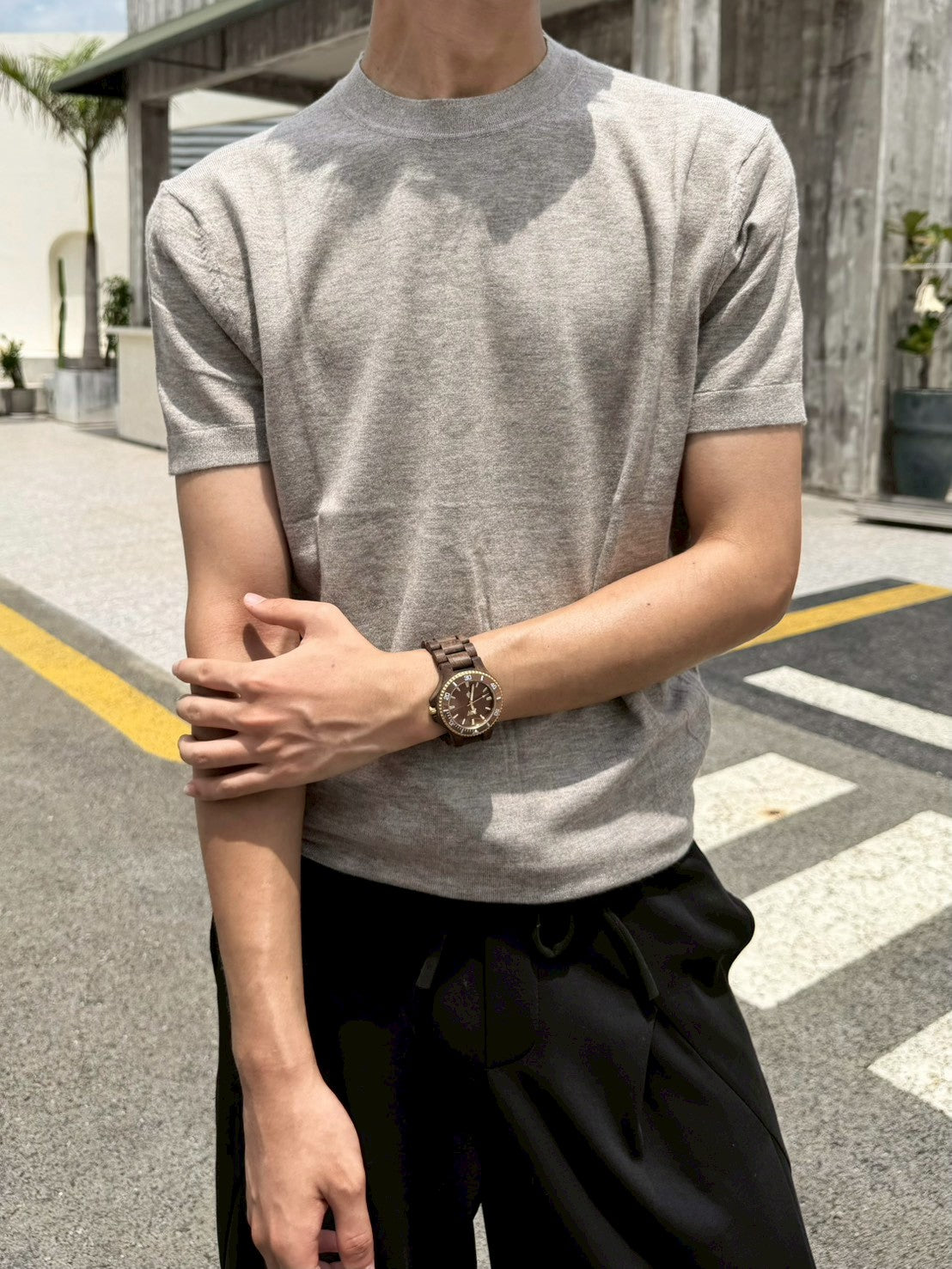 羊毛圓領老錢上衣