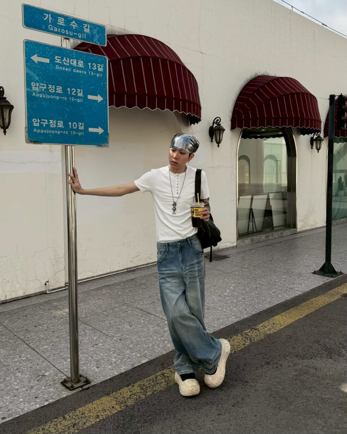 寶石解構裁片彎刀牛仔褲