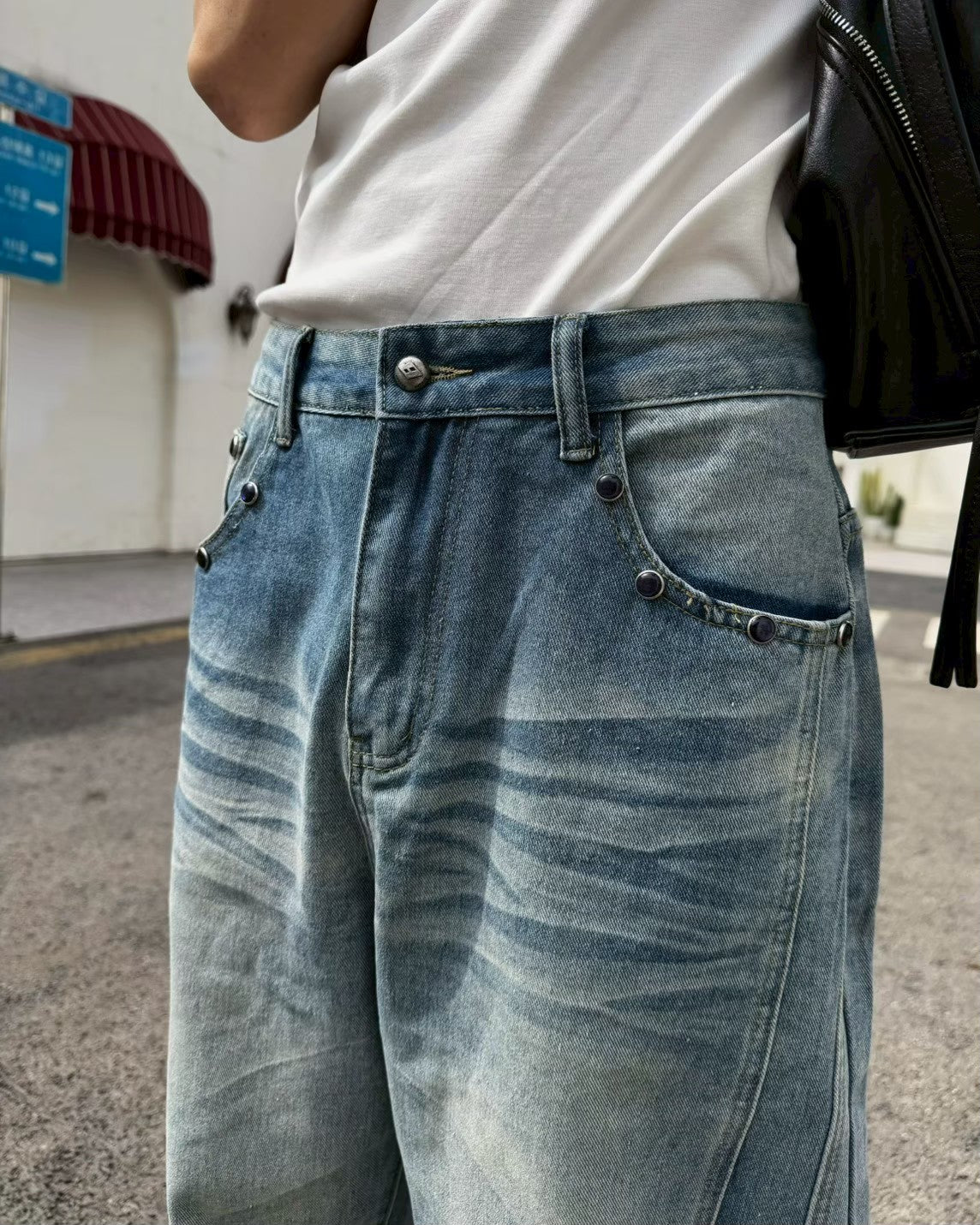 寶石解構裁片彎刀牛仔褲