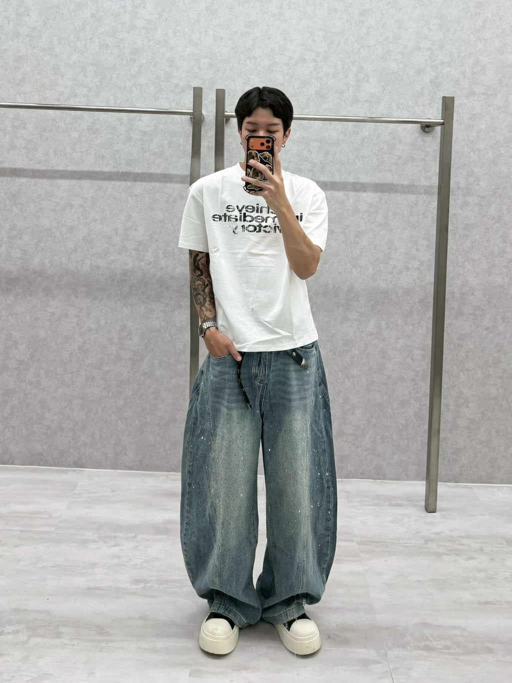 解構主義滿鑽爆閃彎刀褲