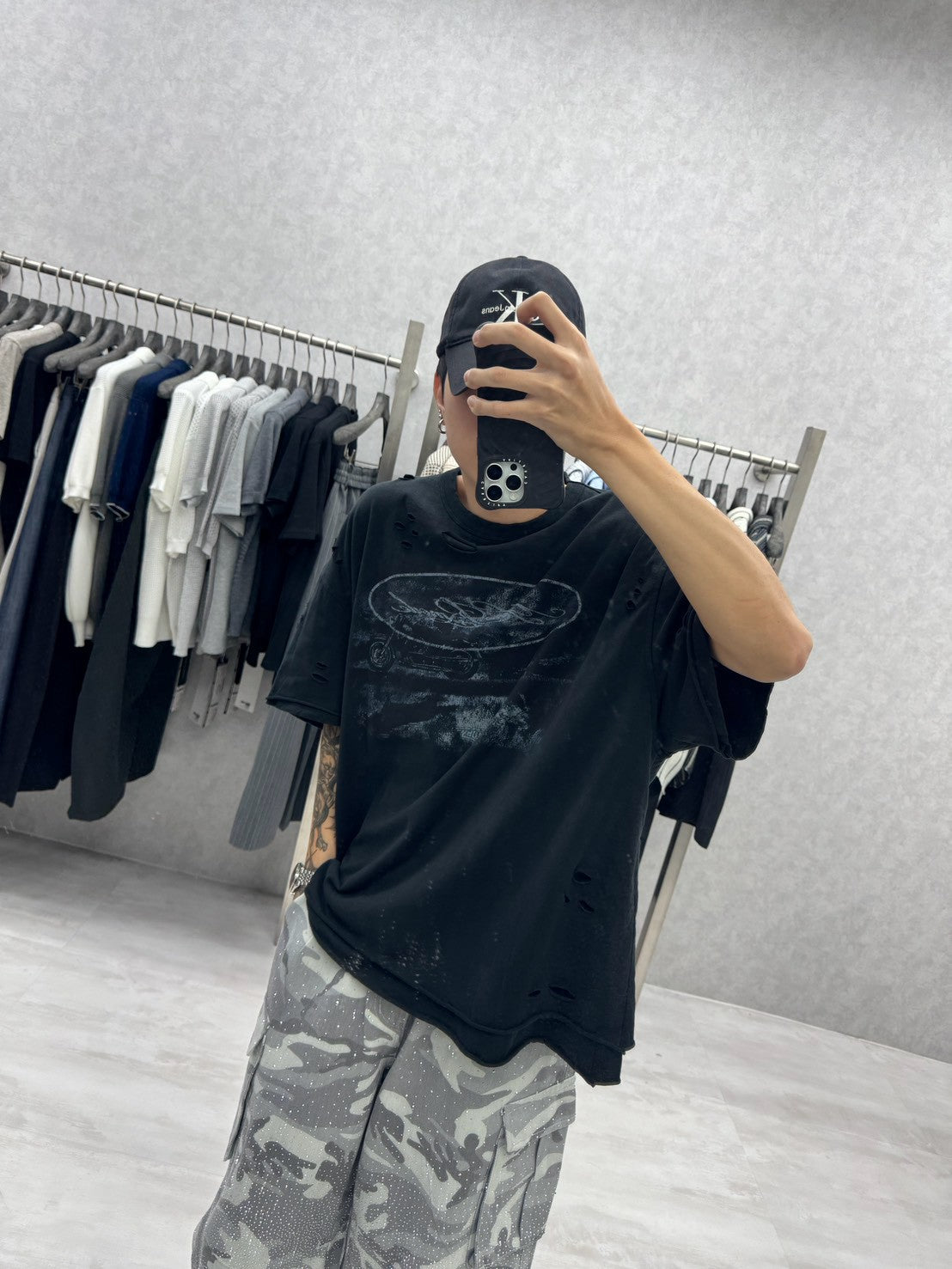 水洗雷噴印花橢圓雙層破壞短寬上衣