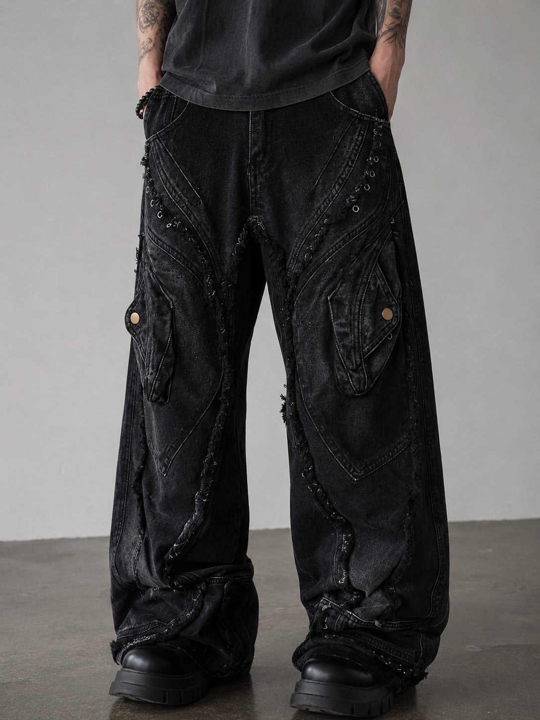 重工水洗廢土戰士設計感彎刀牛仔褲